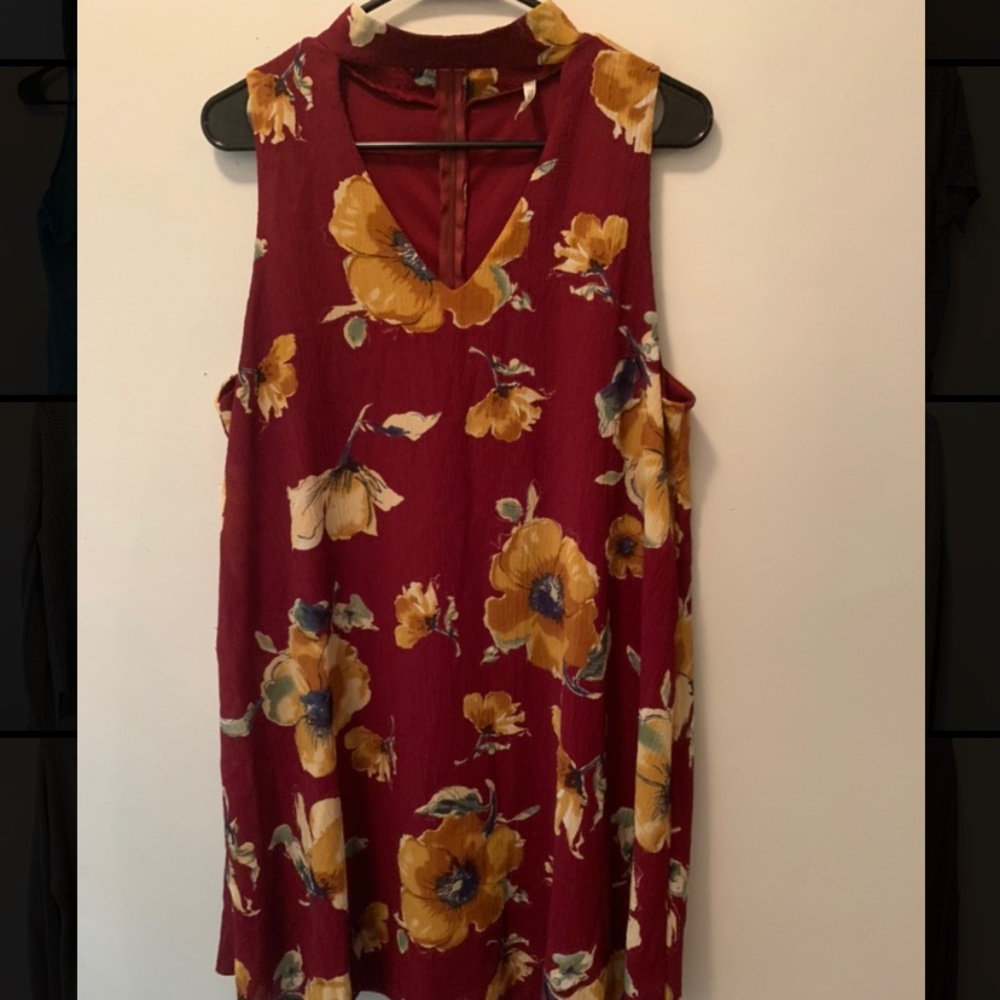 maroon dress